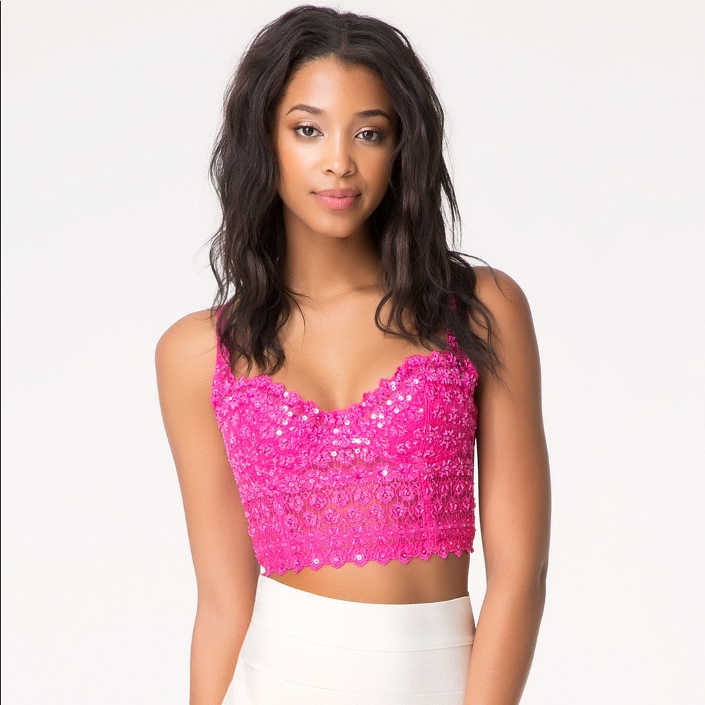 Bebe crop top